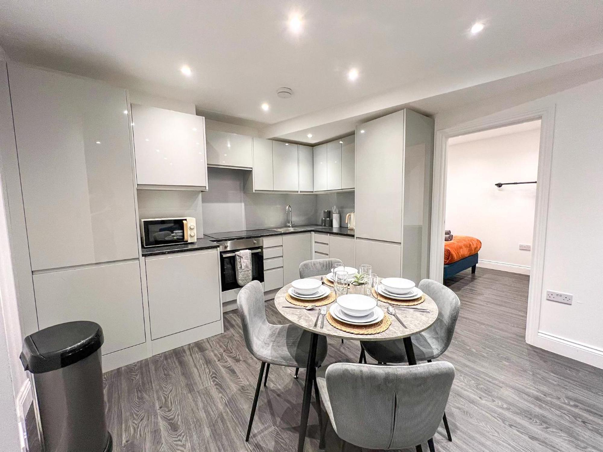 1-Bedroom Apartments In Shoreditch, Old Street, Hoxton 伦敦 外观 照片