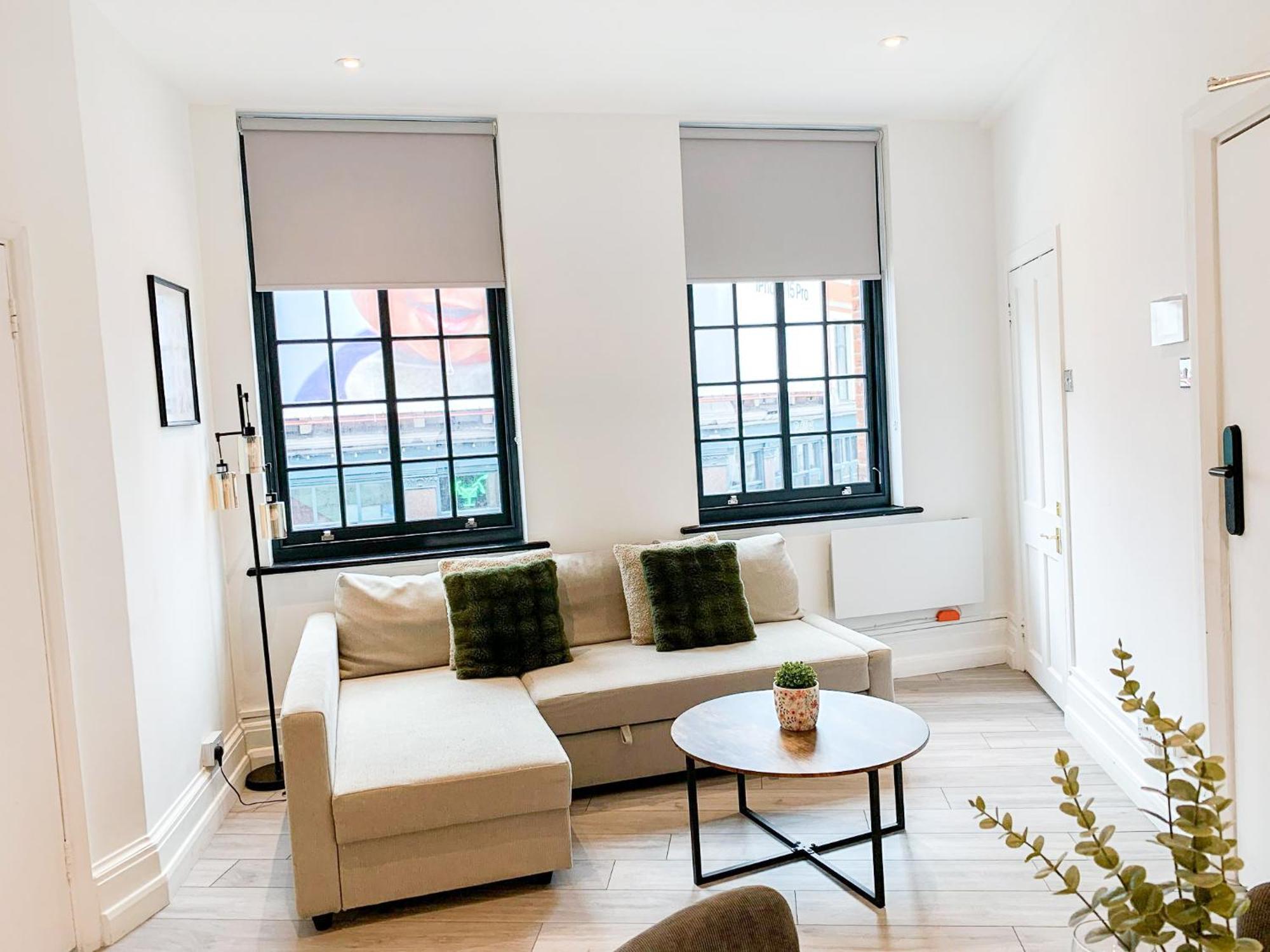 1-Bedroom Apartments In Shoreditch, Old Street, Hoxton 伦敦 外观 照片