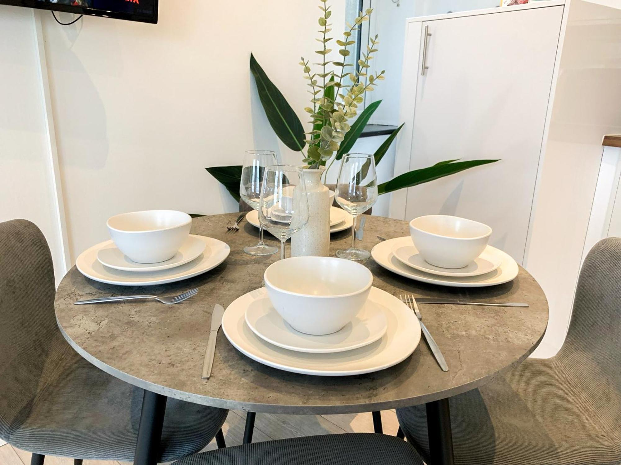 1-Bedroom Apartments In Shoreditch, Old Street, Hoxton 伦敦 外观 照片
