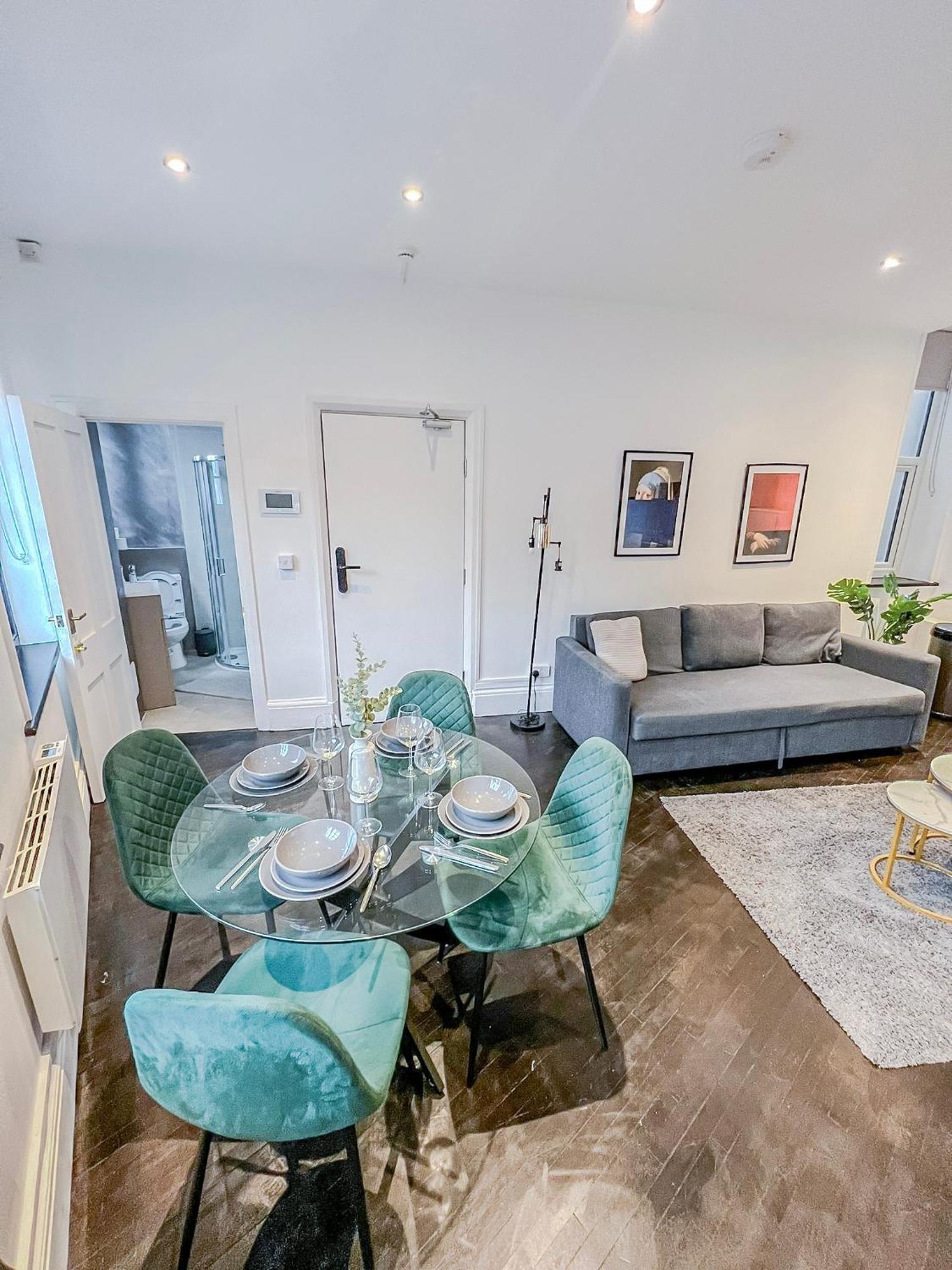 1-Bedroom Apartments In Shoreditch, Old Street, Hoxton 伦敦 外观 照片